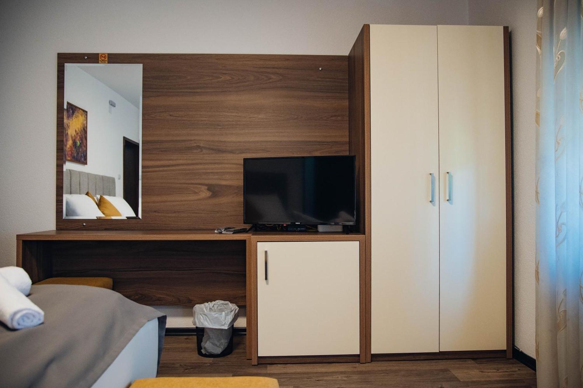 Urban Studio Apartments Струмица Экстерьер фото
