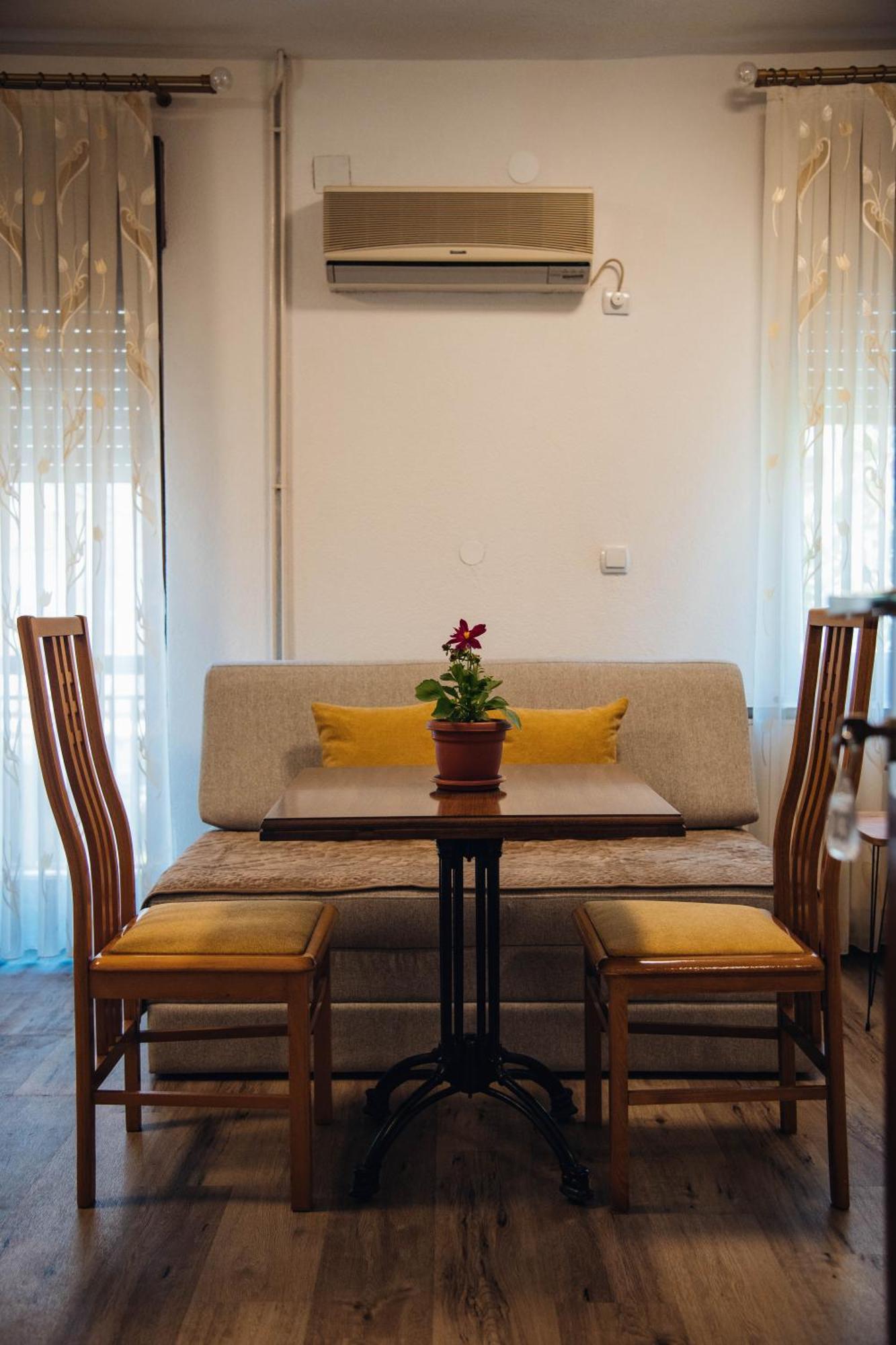Urban Studio Apartments Струмица Экстерьер фото